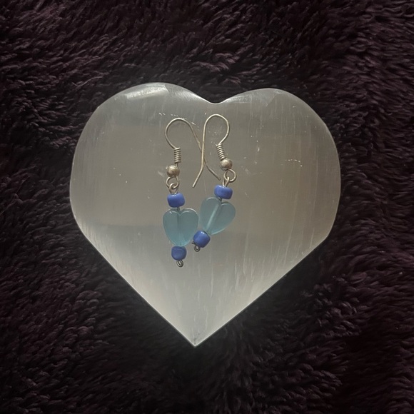 Hand-made Heart Ear Rings - Picture 2 of 2